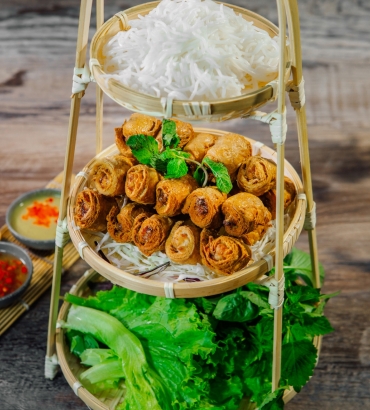 Sườn Non Cuộn Rau Sống